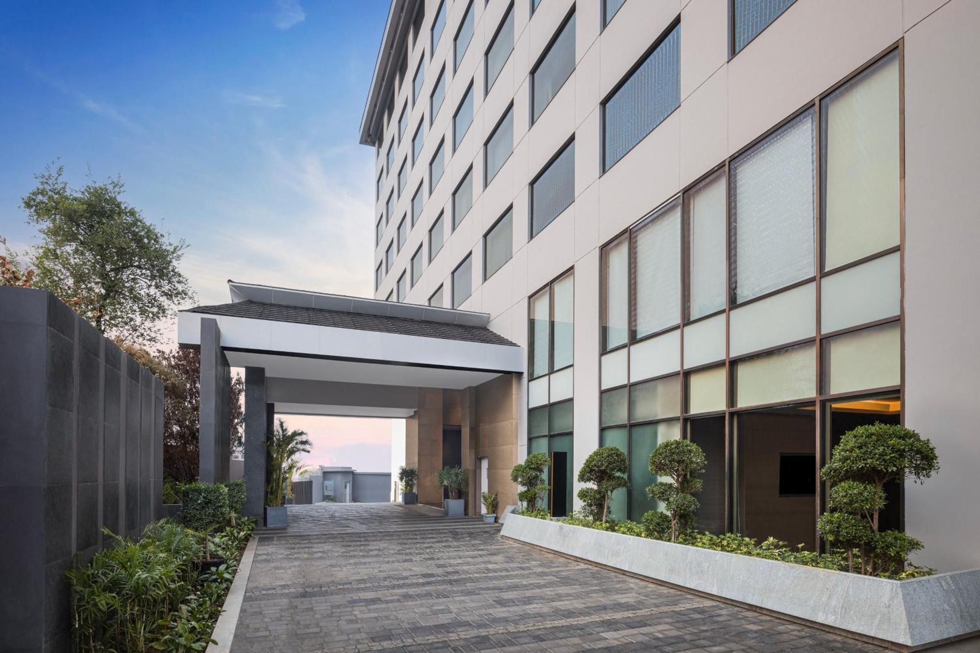 Courtyard By Marriott Shillong Hotel Ngoại thất bức ảnh