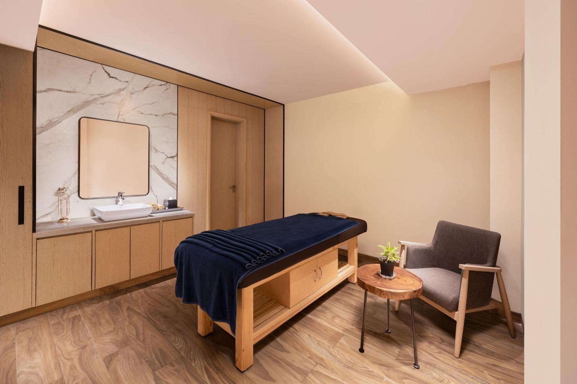Courtyard By Marriott Shillong Hotel Ngoại thất bức ảnh